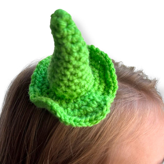 Green Crochet Witch Hat Hair Clip